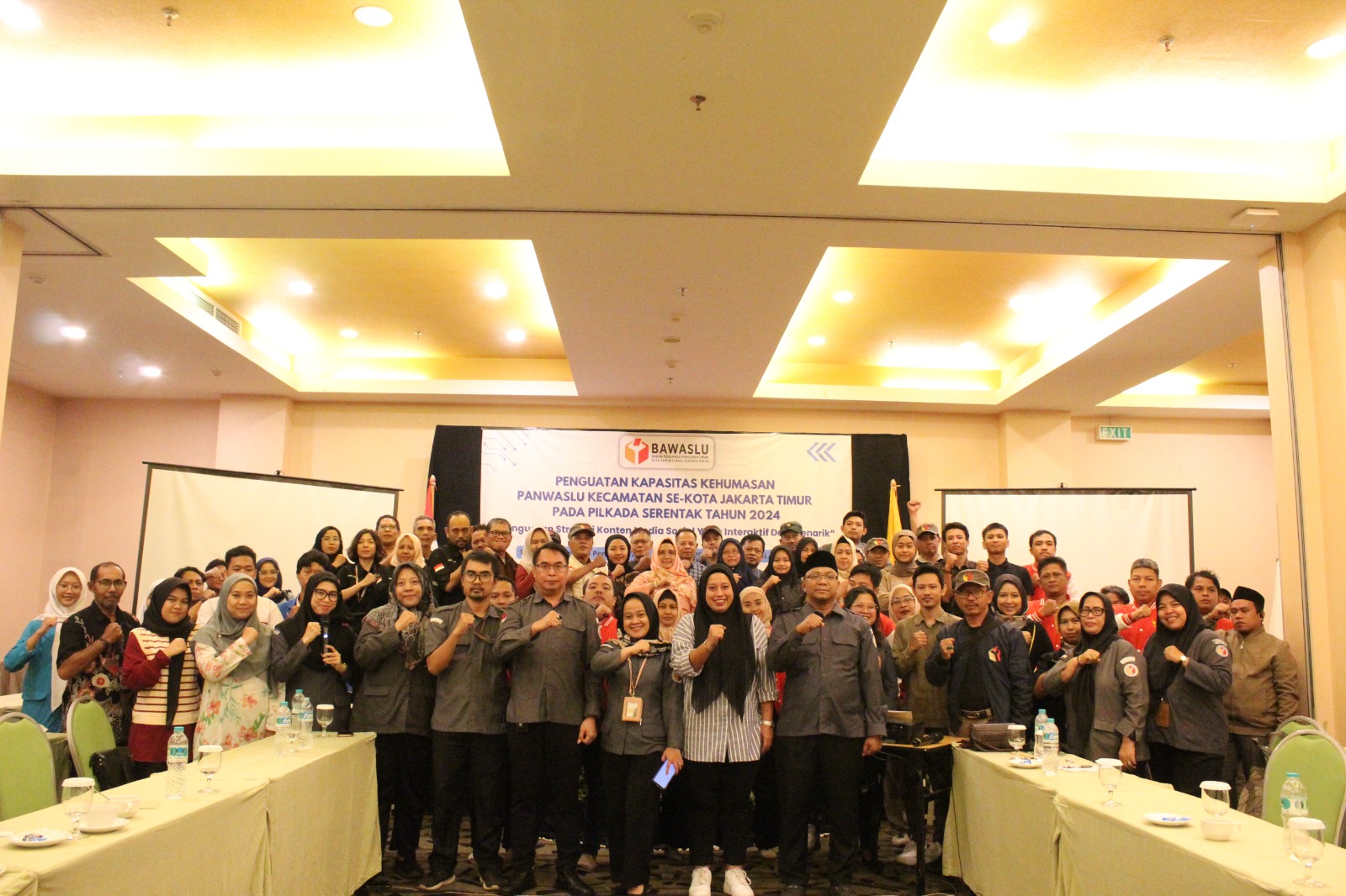 Penguatan Kapasitas Kehumasan Panwaslu Kecamatan se-Kota Jakarta Timur pada Pilkada Serentak Tahun 2024 