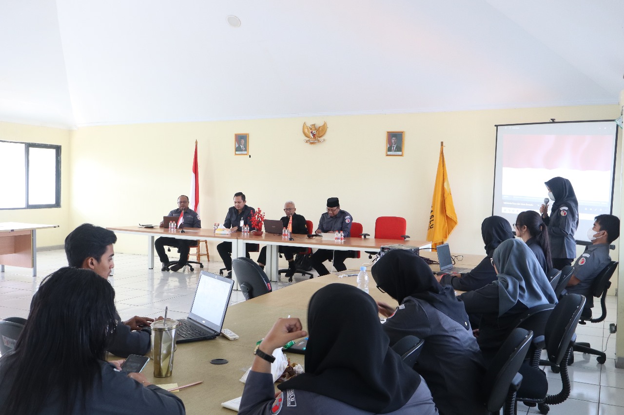 Bawaslu Jakarta Timur Gelar POKASI Vol. I: Refleksi dan Strategi Pengawasan Pilkada 2024