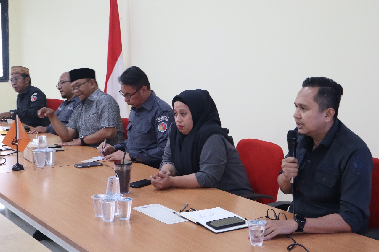 Bawaslu Kota Jakarta Timur Gelar Rapat Penyusunan Rencana Kerja dan Anggaran Semester II Tahun 2025