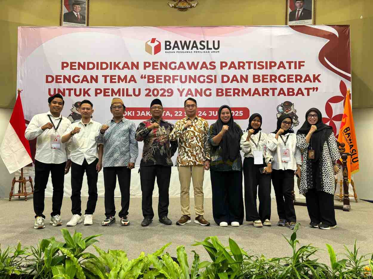 Bawaslu Kota Jakarta Timur Hadiri Kegiatan Pendidikan Pengawas Partisipatif “Berfungsi dan Bergerak untuk Pemilu 2029 yang Bermartabat”
