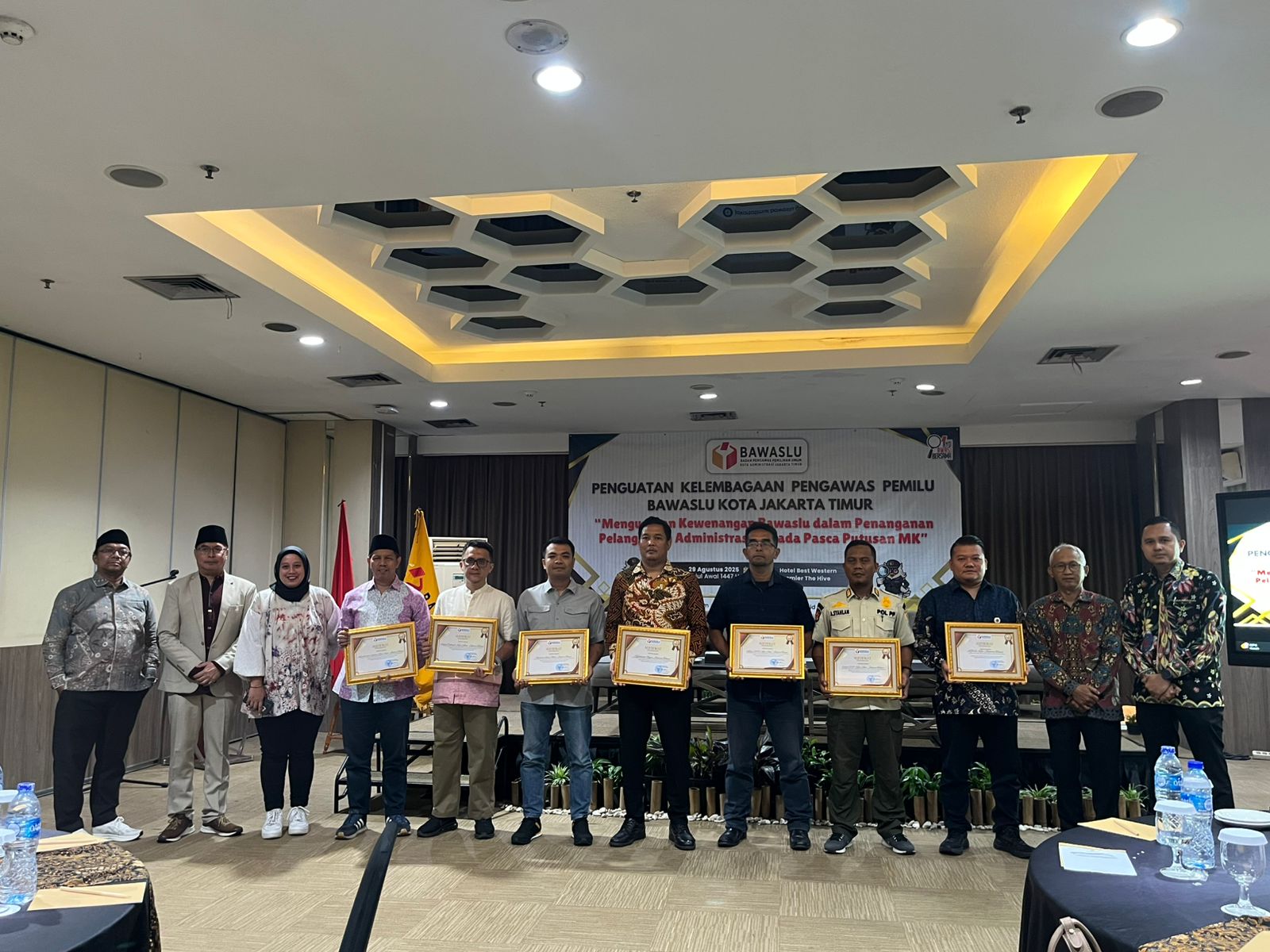 Kolaborasi untuk Demokrasi: Bawaslu Kota Jakarta Timur Gelar Penguatan Kelembagaan Pengawas Pemilu