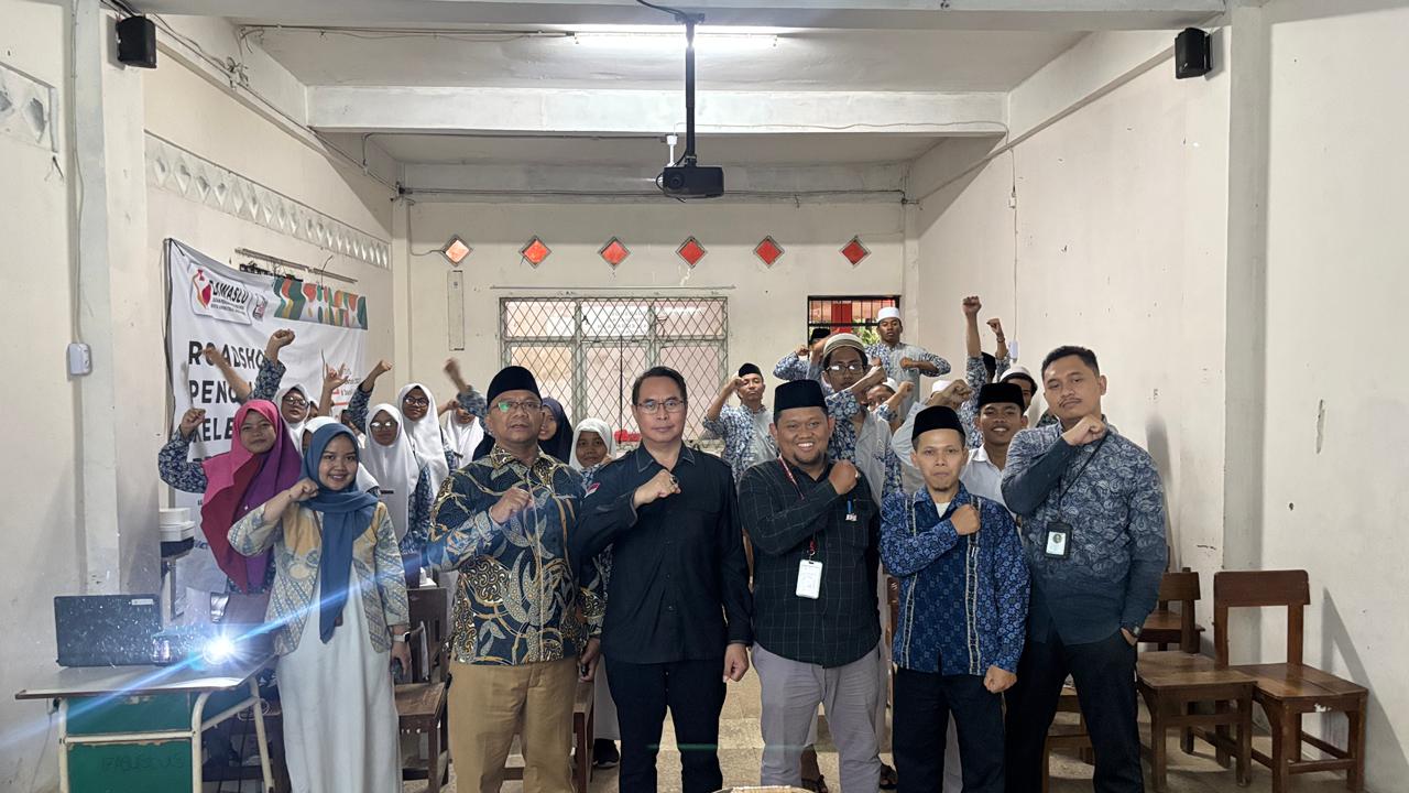 Bawaslu Jakarta Timur Gelar Roadshow Penguatan Kelembagaan di Ponpes Ulul Ilmi: Dorong Peran Santri dalam Pengawasan Pemilu 2029