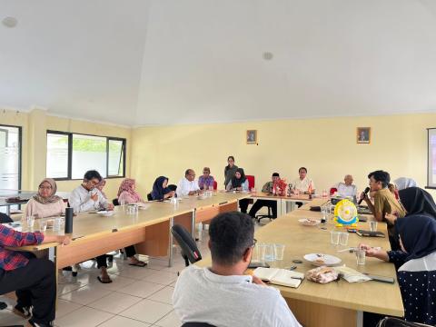 Bawaslu Kota Jakarta Timur Gelar Rapat Evaluasi Pelaksanaan Uji Petik