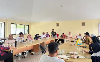 Bawaslu Kota Jakarta Timur Gelar Rapat Evaluasi Pelaksanaan Uji Petik