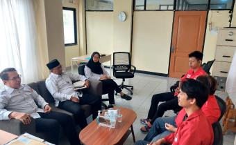 Dorong Konsolidasi Demokrasi, Bawaslu Kota Jakarta Timur Serap Aspirasi dari LMND